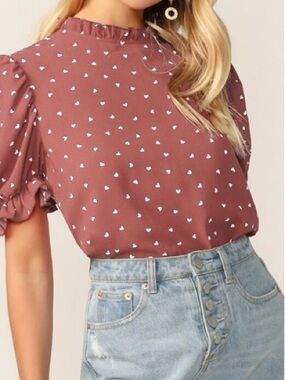 SHEIN Dusty Rose Pink Heart Print Ruffle Top